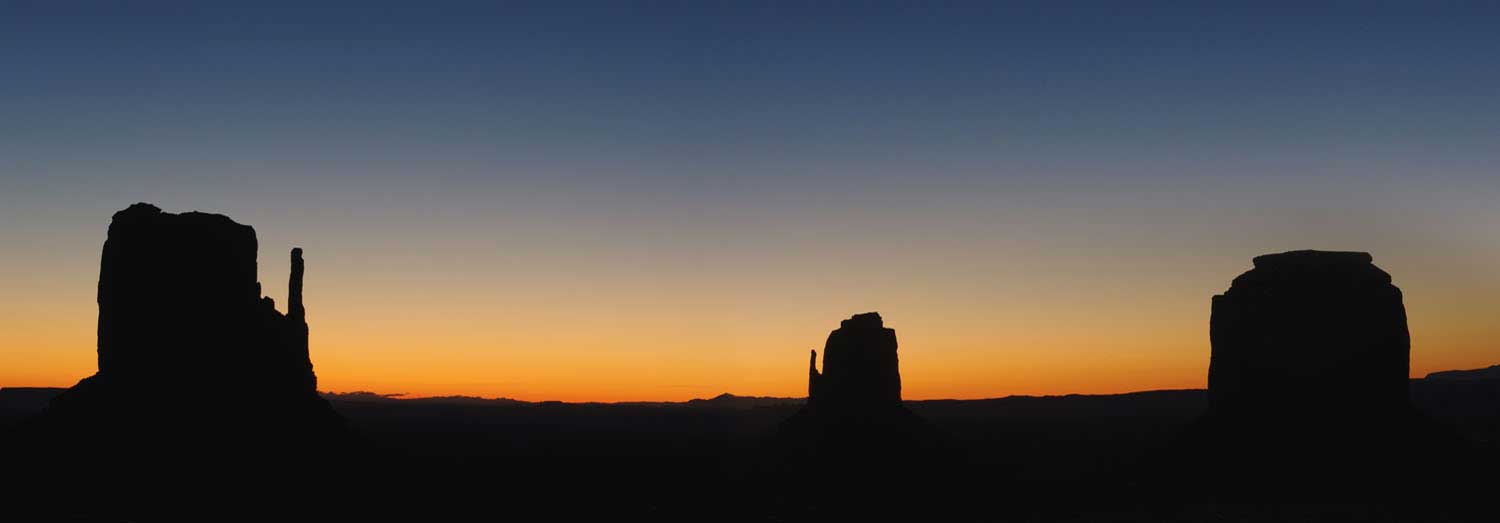 Monument Valley Sunrise